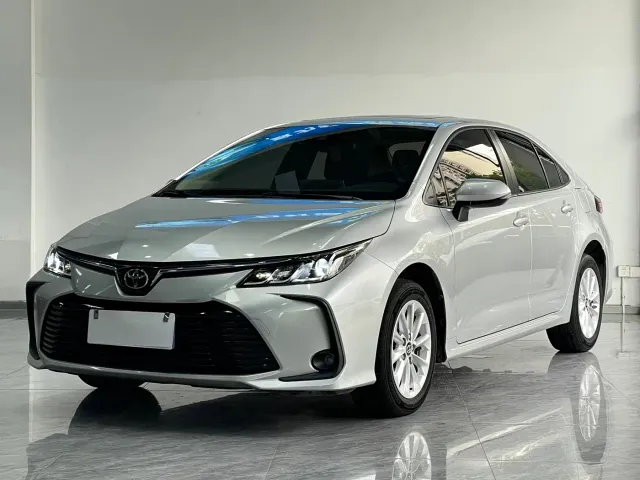 Фотография автомобиля — Toyota Corolla