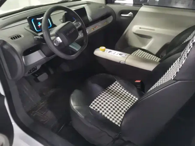 Changan Lumin — Фото автомобиля 9