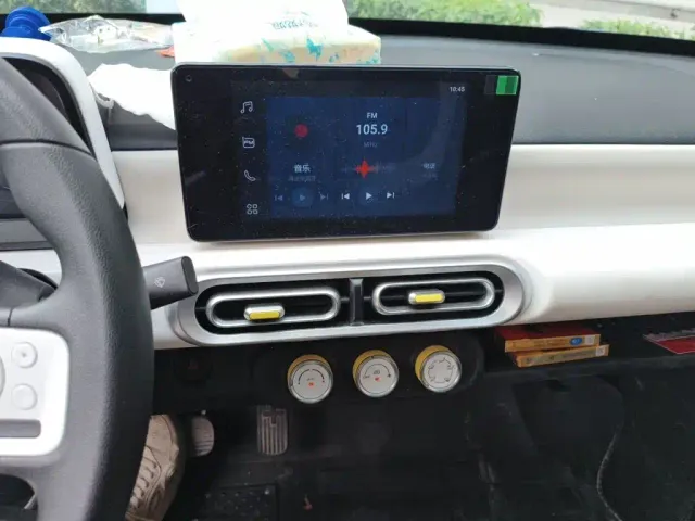 Wuling Hongguang Mini EV — Фото автомобиля 5