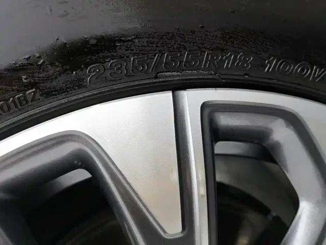 Buick Envision Plus — Фото автомобиля 24
