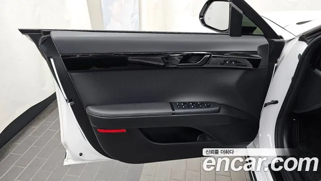Hyundai Grandeur — Фото автомобиля 24