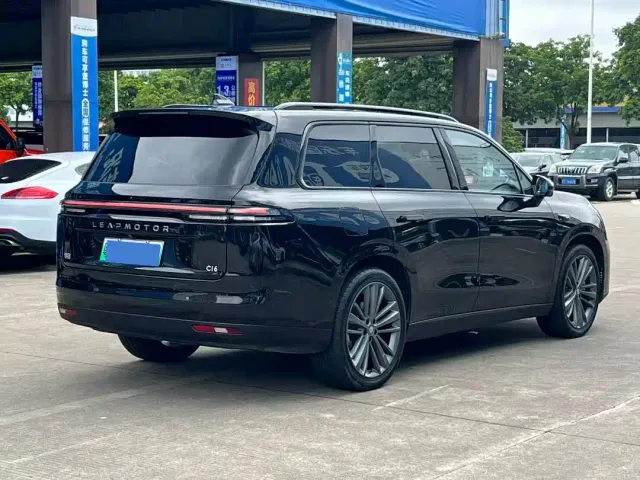 Leapmotor C16 — Фото автомобиля 7