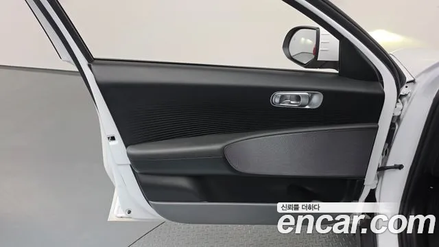 Hyundai Ioniq 6 — Фото автомобиля 13