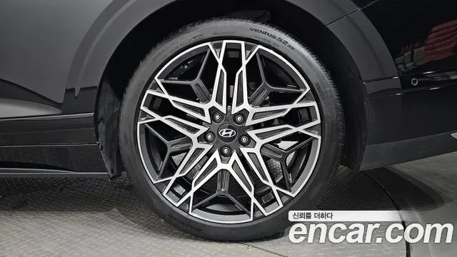 Hyundai Grandeur GN7 — Фото автомобиля 6