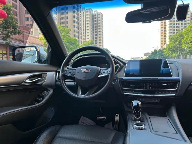 Cadillac CT5 — Фото автомобиля 22