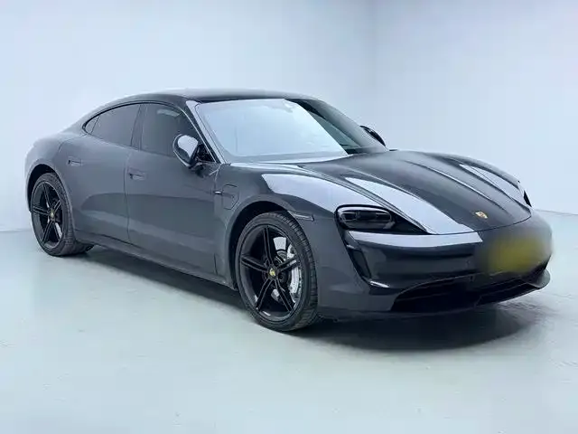 Porsche Taycan — Фото автомобиля 2