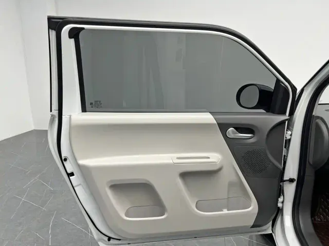 Changan Lumin — Фото автомобиля 10