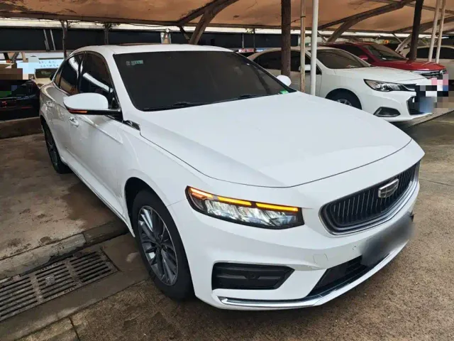 Geely Xingrui — Фото автомобиля 3