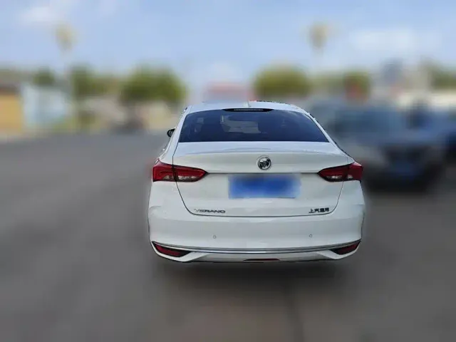 Buick Verano — Фото автомобиля 3