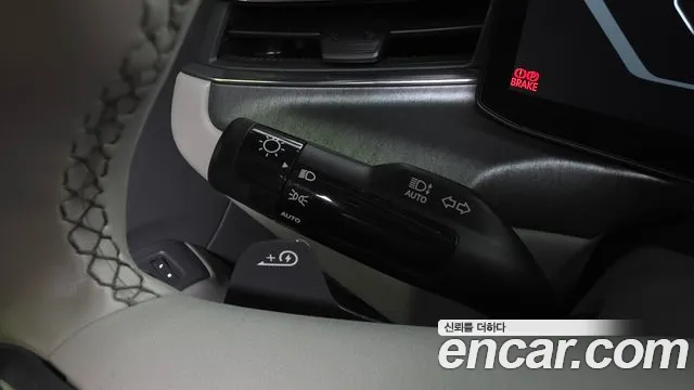 Kia EV9 — Фото автомобиля 28