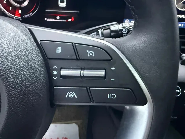 Hyundai Elantra — Фото автомобиля 21