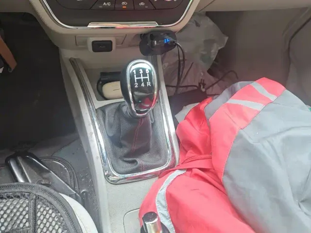 Jinbei New Hiace S — Фото автомобиля 5