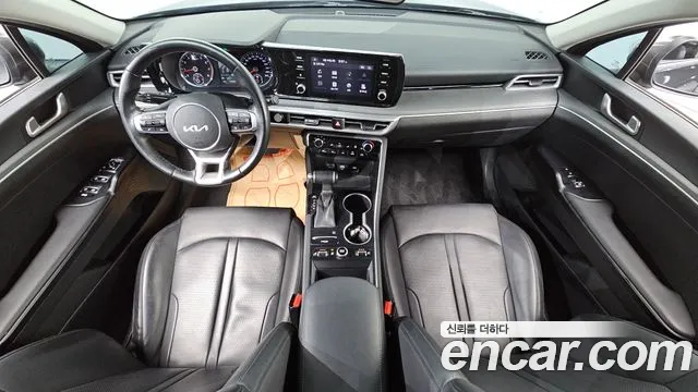Kia K5 K5 3 поколение 2.0 LPI(Для проката) — Фото автомобиля 7