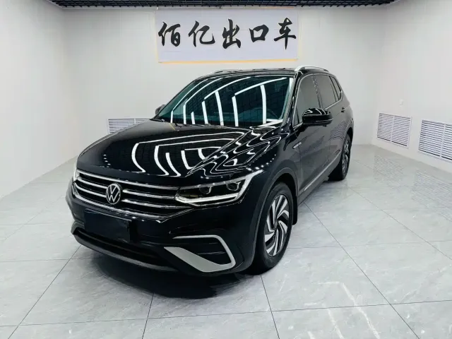 Фотография автомобиля — Volkswagen Tiguan L