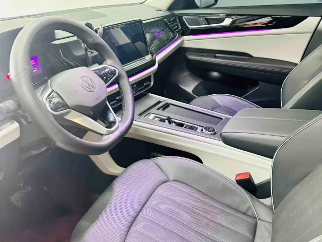 Volkswagen Teramont — Фото автомобиля 9