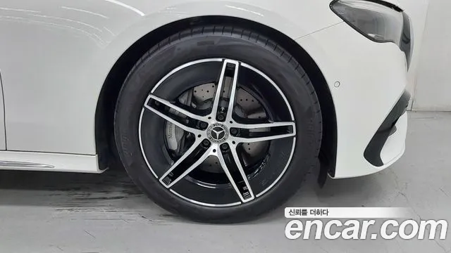 Mercedes-Benz E-Class W214 — Фото автомобиля 5