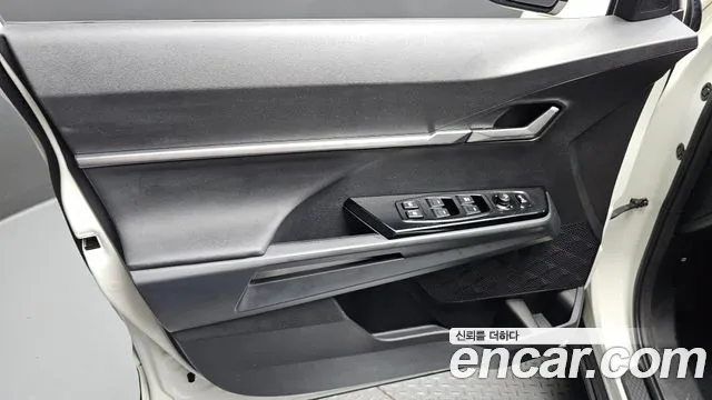 KG_Mobility_Ssangyong Torres Torres Бензин 1.5 2WD — Фото автомобиля 21