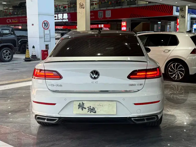 Volkswagen CC — Фото автомобиля 5