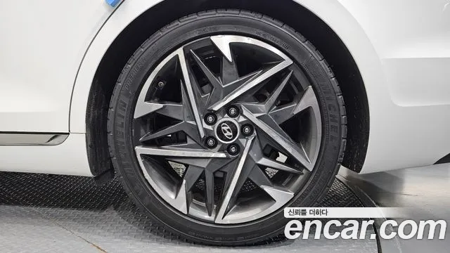 Hyundai Grandeur New — Фото автомобиля 6