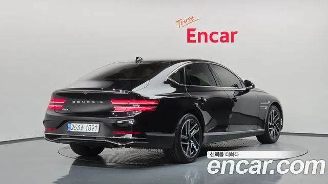 Genesis G80 RG3 — Фото автомобиля 2