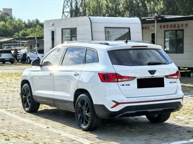 Jetta VS7 — Фото автомобиля 6