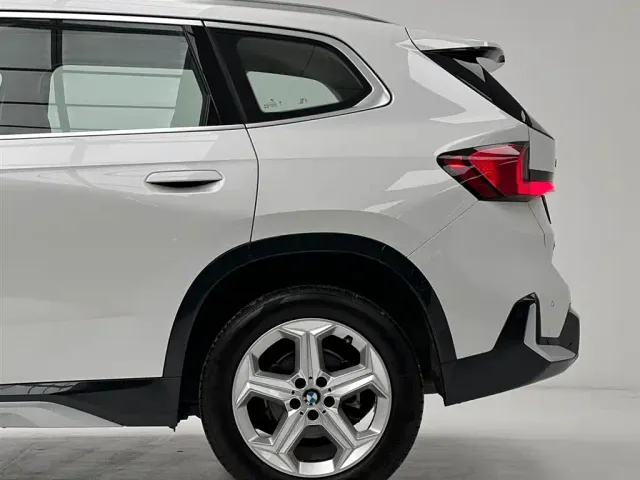 BMW X1 — Фото автомобиля 6
