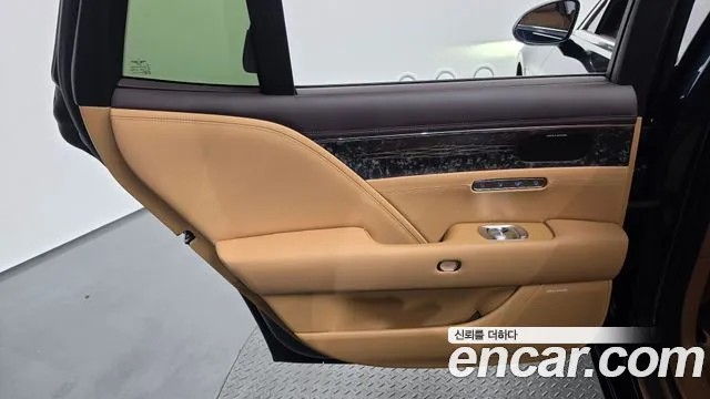 Genesis G90 RS4 — Фото автомобиля 14