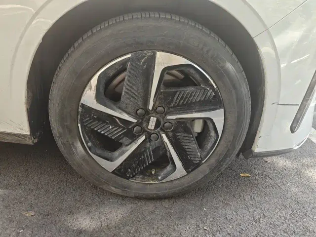 Geely Galaxy L6 — Фото автомобиля 8