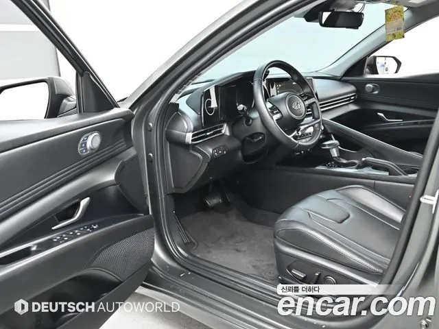 Hyundai AVANTE Avante (CN7) — Фото автомобиля 11