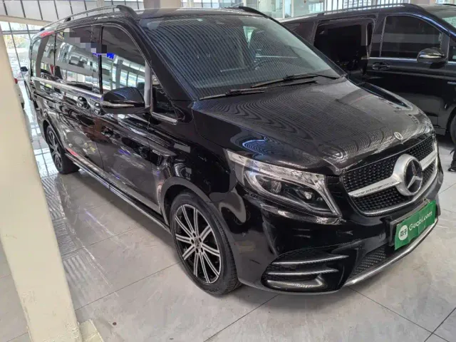 Mercedes-Benz V-Class — Фото автомобиля 3