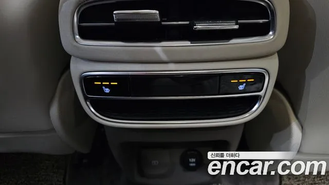 Genesis GV80 — Фото автомобиля 18