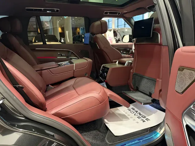 Land Rover Range Rover — Фото автомобиля 28