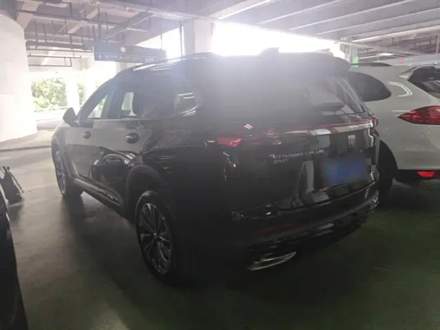 Buick Envision Plus — Фото автомобиля 4