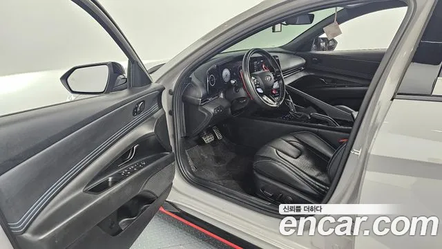 Hyundai Avante — Фото автомобиля 15