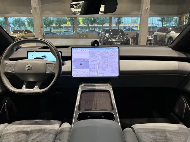 Nio ET5 Touring — Фото автомобиля 13