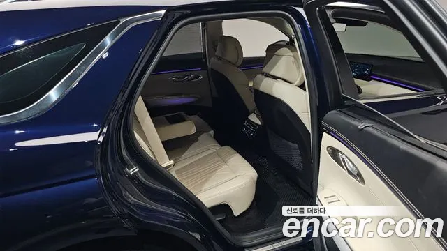 Genesis GV70 2.5T Бензин AWD — Фото автомобиля 11