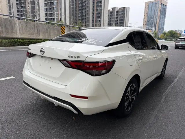 Nissan Sylphy — Фото автомобиля 4