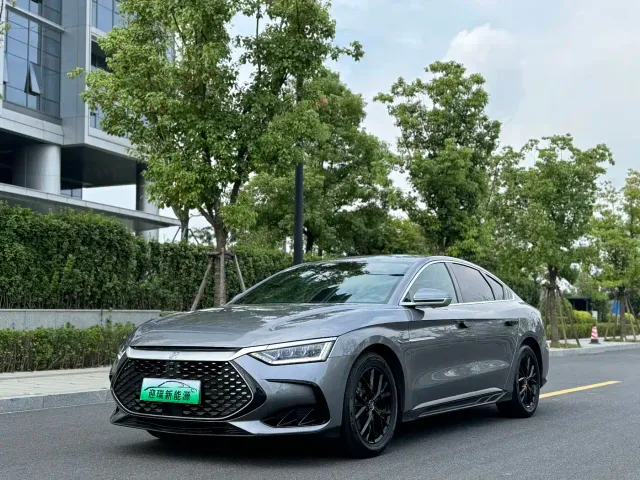 Фотография автомобиля — BYD Han