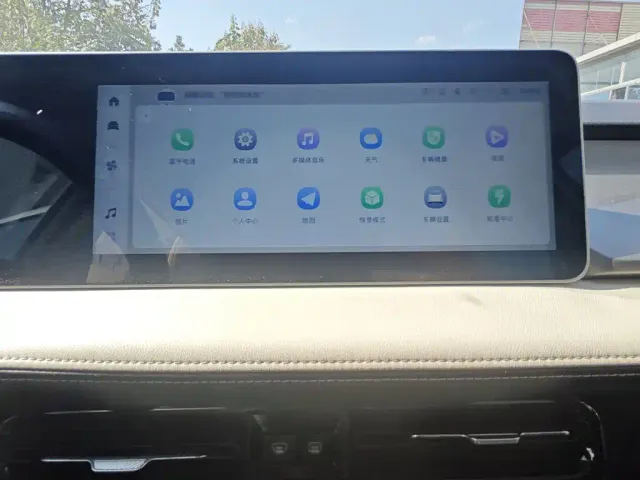 Geely Geometry E Firefly — Фото автомобиля 12