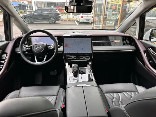 GAC Trumpchi M8 — Фото автомобиля 5