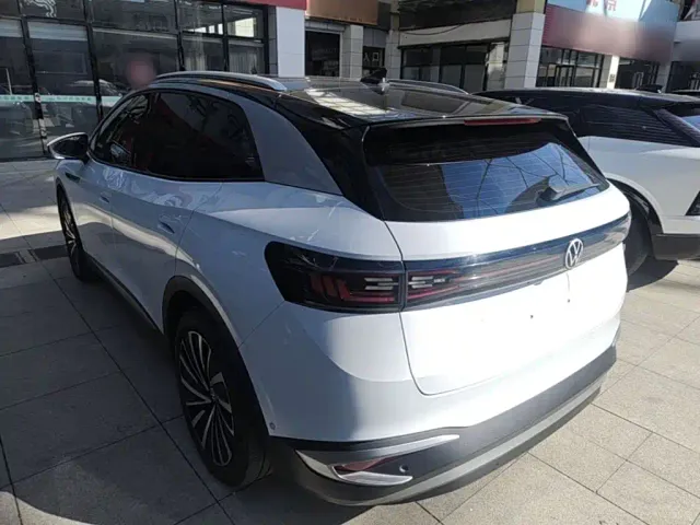 Volkswagen ID.4 X — Фото автомобиля 22
