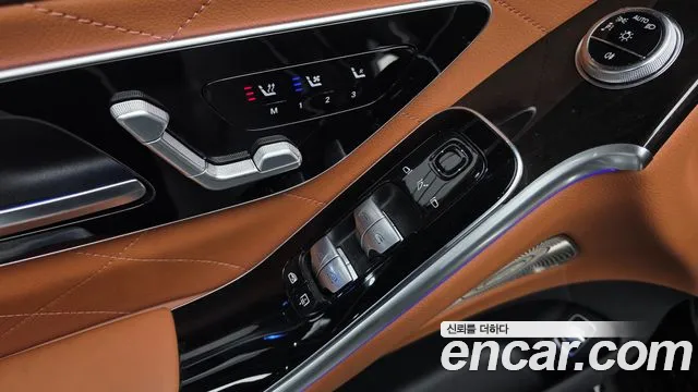 Mercedes-Benz S-Class — Фото автомобиля 22