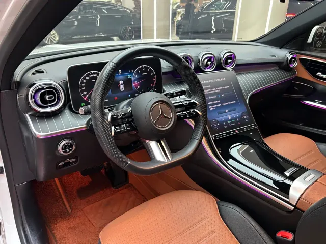 Mercedes-Benz Mercedes-Benz C-Class 2024 Facelift III C 260 L Sport — Фото автомобиля 12