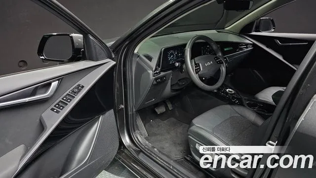 Kia Niro All Niro EV Air — Фото автомобиля 11
