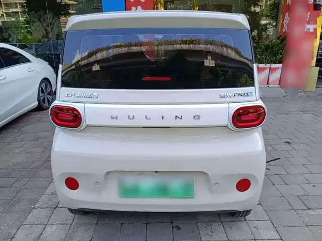 Wuling Hongguang Mini EV — Фото автомобиля 5