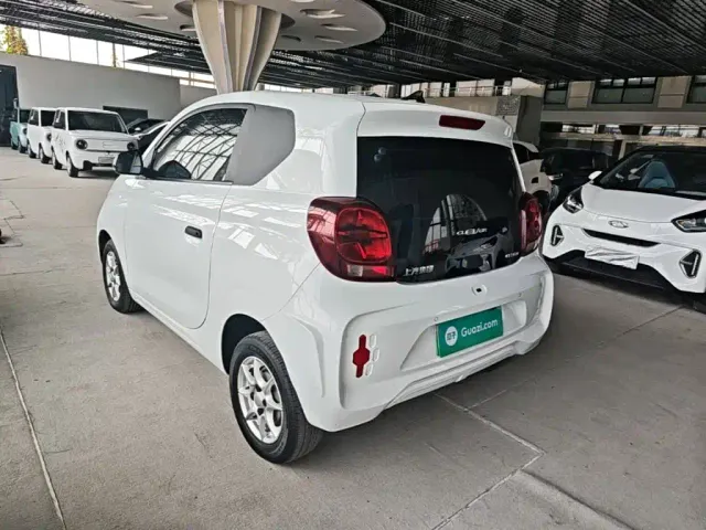 Roewe Clever — Фото автомобиля 4
