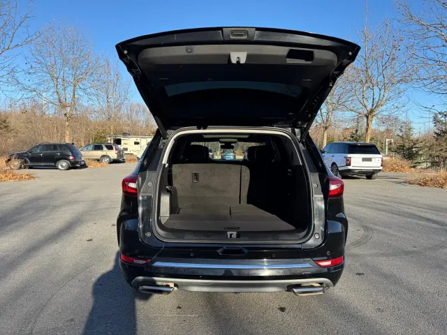 Buick Enclave — Фото автомобиля 23