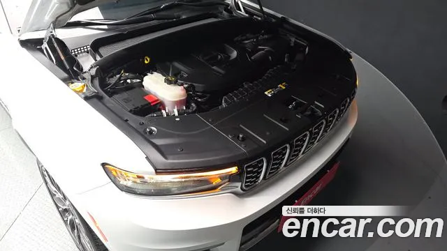 Jeep Cherokee Grand Cherokee(WL) L 3.6 Summit Reserve — Фото автомобиля 5