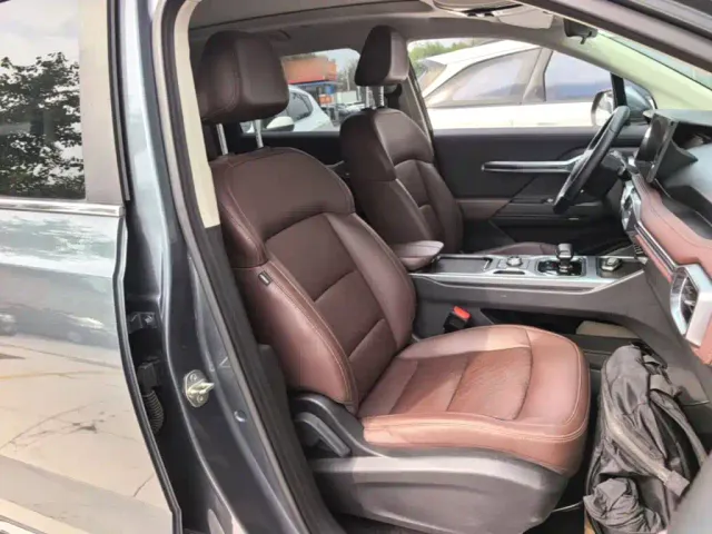 Geely Haoyue — Фото автомобиля 24