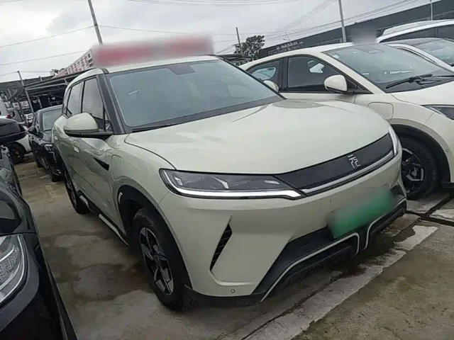 BYD Yuan UP — Фото автомобиля 3
